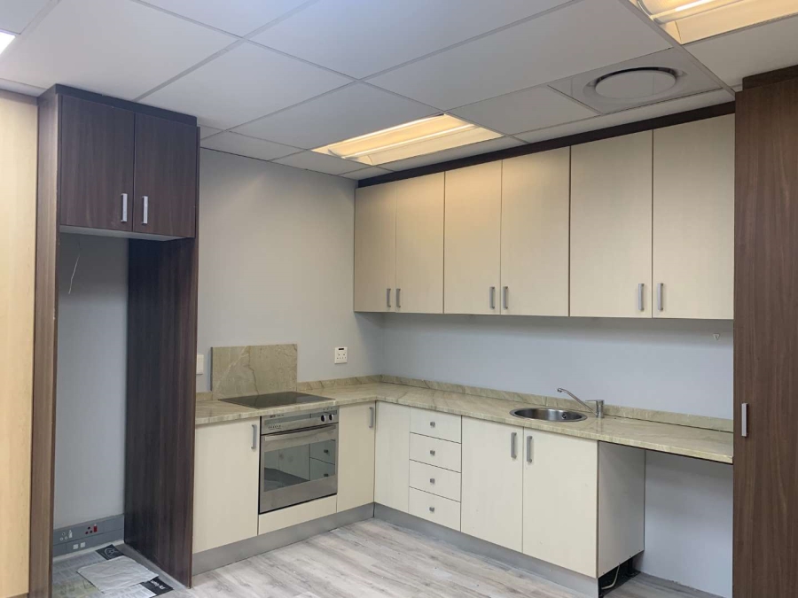 To Let commercial Property for Rent in Pinelands Western Cape